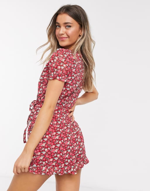 Mono corto cruzado en estampado floral rojo de New Look, 2 de 4