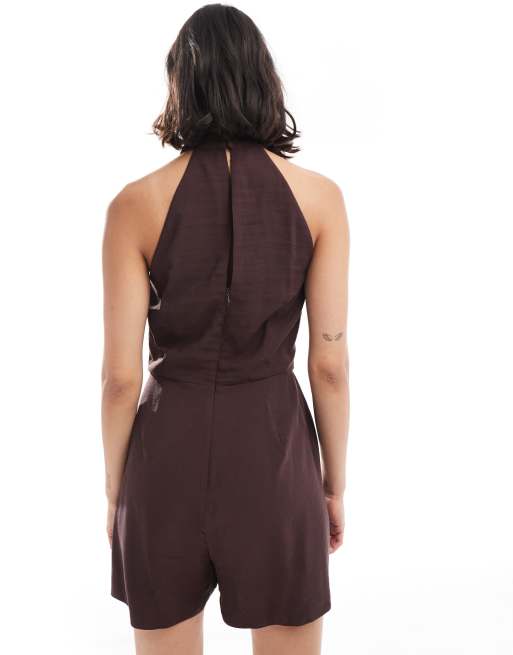 Mono corto marrón chocolate abotonado con cuello retorcido de ASOS DESIGN, 3 de 4