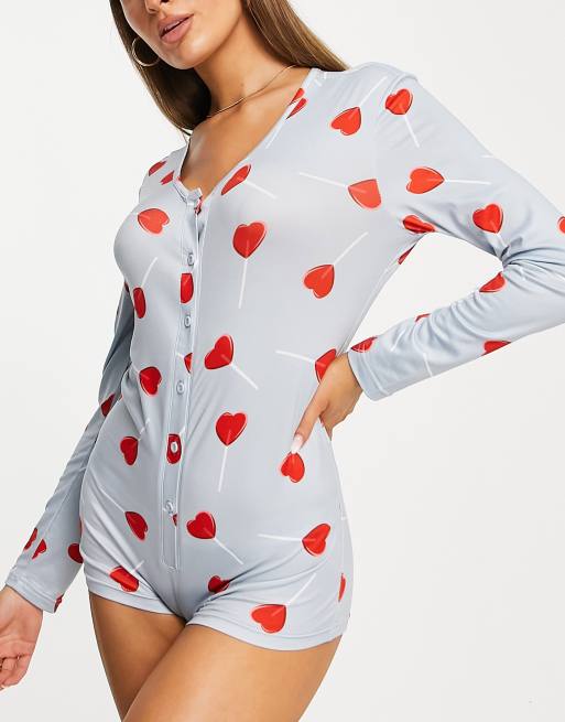 Mono de pijama corto azul pálido con estampado de piruletas de corazón de Loungeable