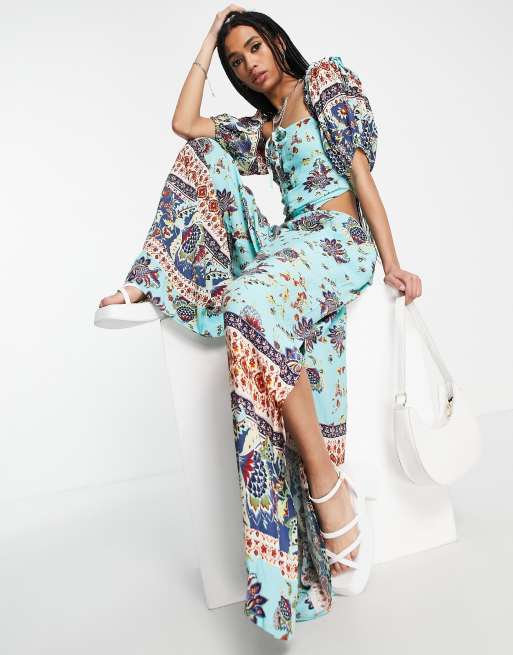 Mono largo azul luminoso con estampado de cachemir Bali Citrus Skies de Free People