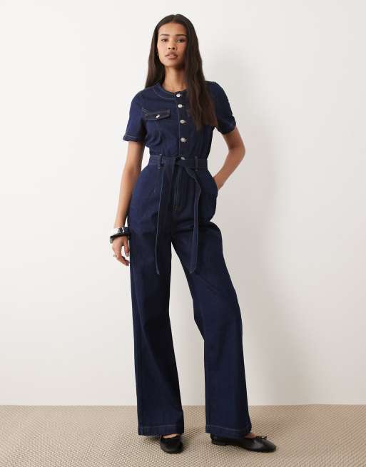 Mono largo de estilo militar con botones y lavado azul añil de Miss Selfridge, 2 de 4