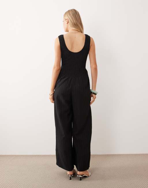 Mono largo negro con cuello ancho de tejido rugoso de ASOS DESIGN, 2 de 4