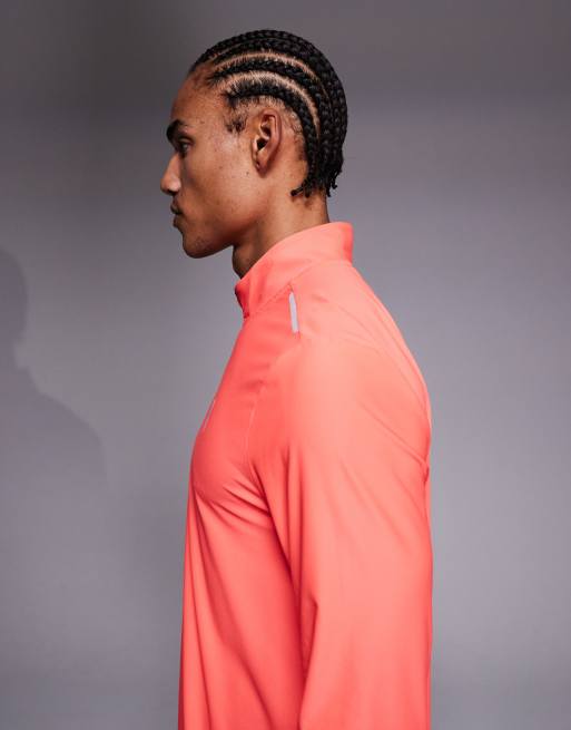 Montirex Charge 2.0 1/2 zip in red, 3 of 5
