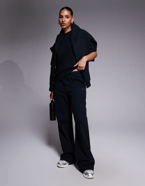 Montirex Form wide leg trackies in black - view 1