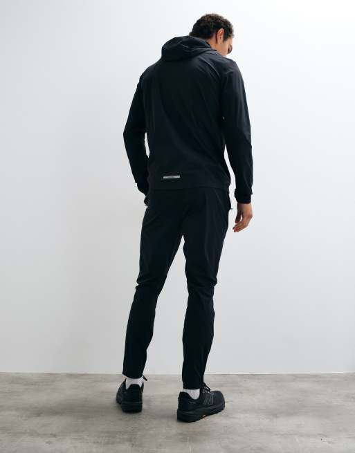 Montirex trace tracksuit in black, 4 of 5