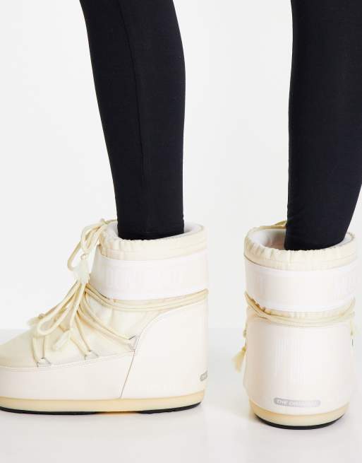 Asos 2025 moon boots