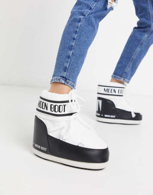 Moon Boot White Classic Low