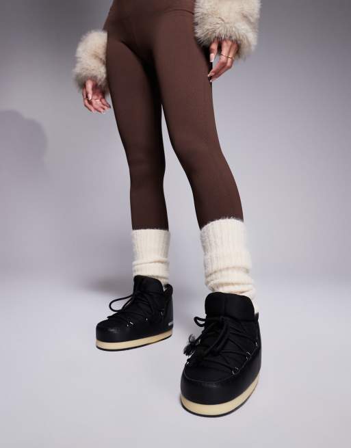 Moon Boot EVX pumps in black