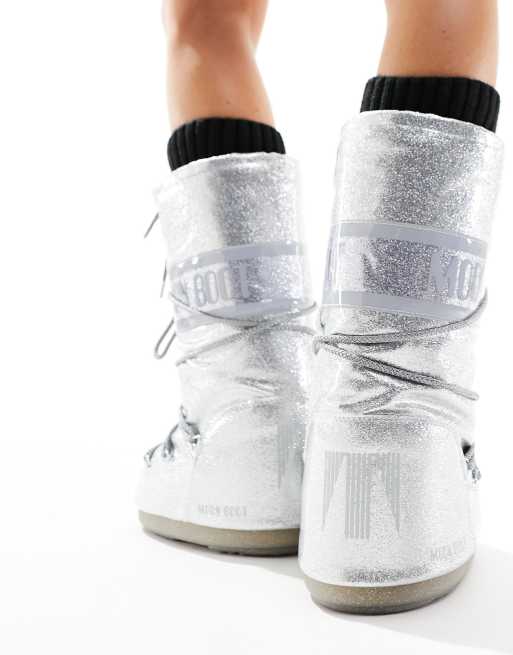 Silver glitter 2024 moon boots