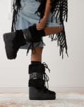 [Moon Boot] Moon Boot Icon high faux fur boots in black 35-38 BLACK