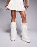 [Moon Boot] Moon Boot Icon high faux fur boots in white 39-42 WHITE