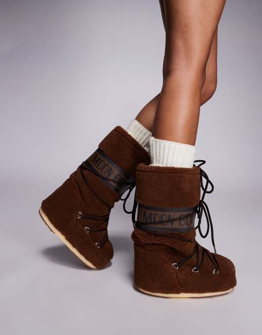 Moon Boot Icon high fleece boots in brown, 3 of 4