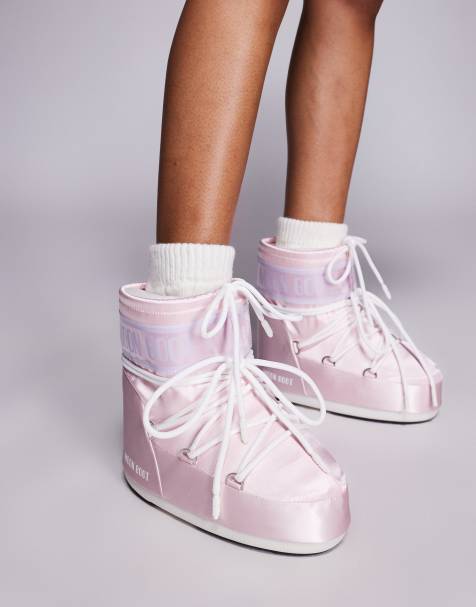 Moon Boot Icon Low Pearly boots in pink - view 1