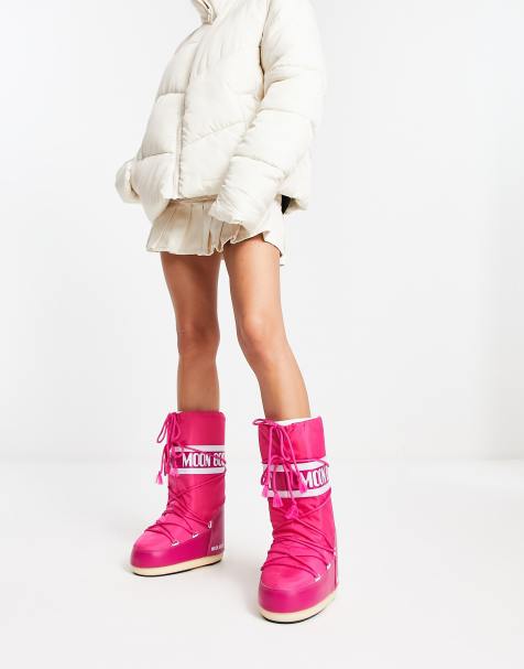 Pink knee online high converse shoes