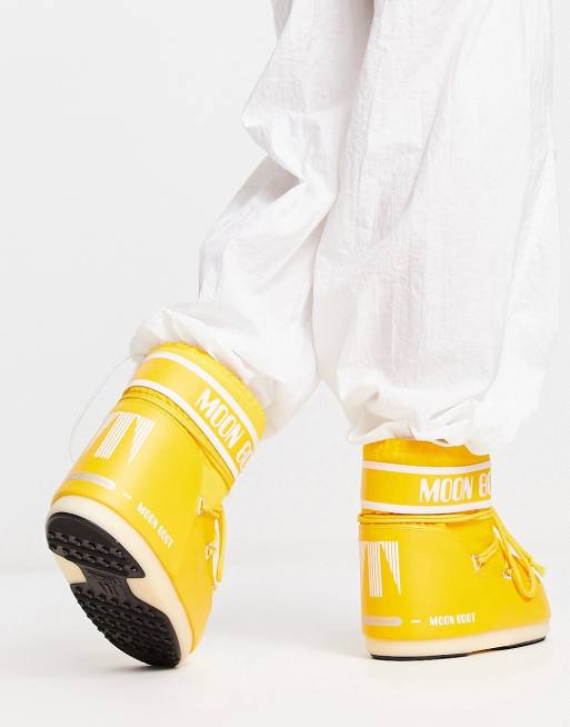 Moon Boot Icon waterproof nylon low boot in yellow