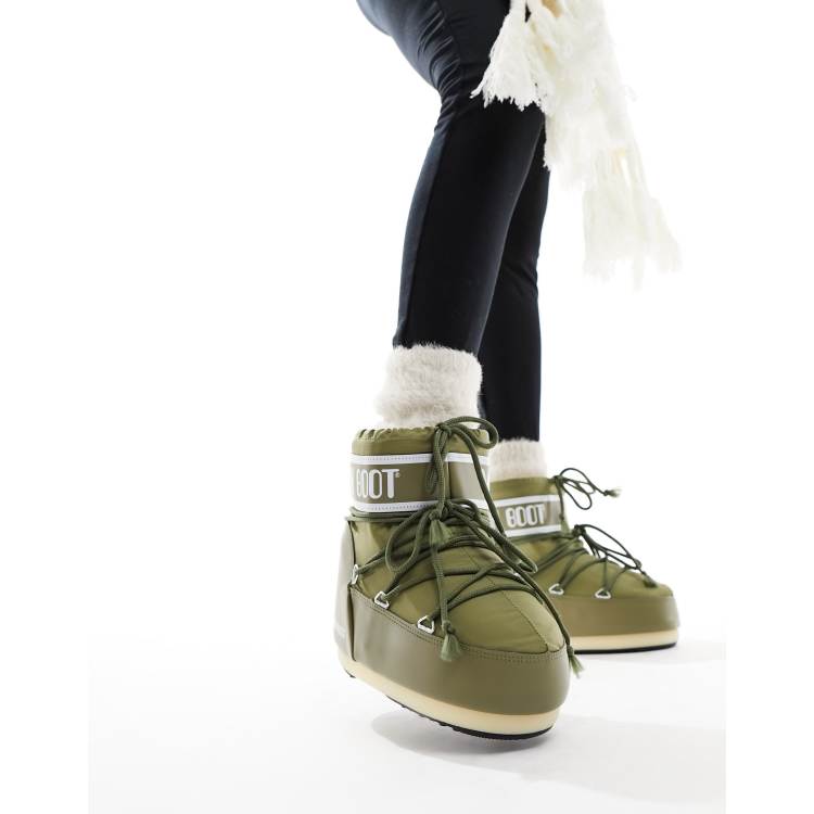 Green sales moon boots