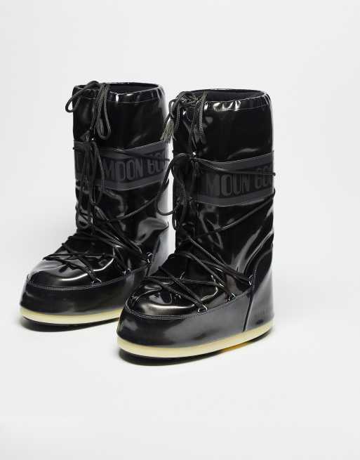 Moon Boot Vinile snowboots in black | ASOS