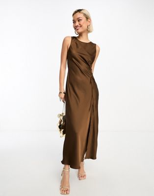 Moon River sleeveless satin ruched side slit shirred midi dress in chocolate