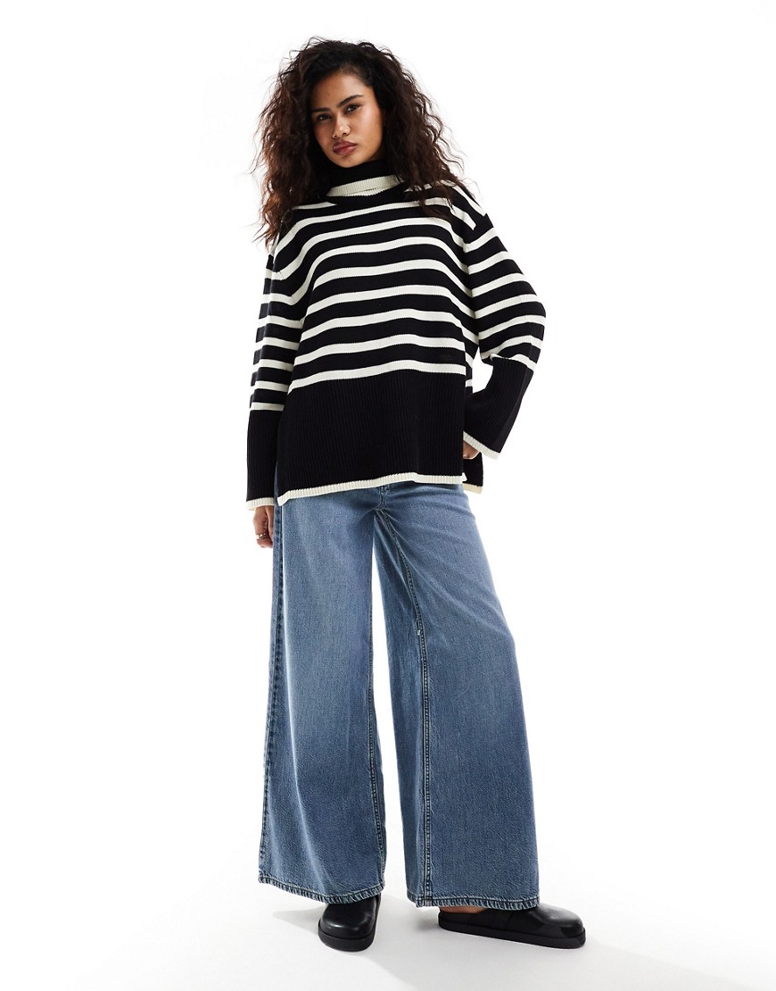 Moon River striped turtleneck jumper in black and white