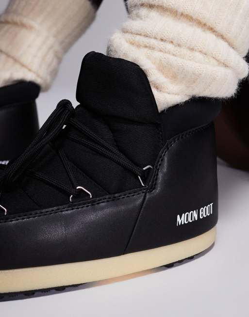 Moonboot EVX pumps in black | ASOS