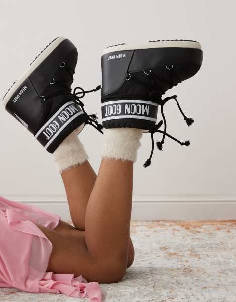 Moonboot Icon low boots in black - view 1