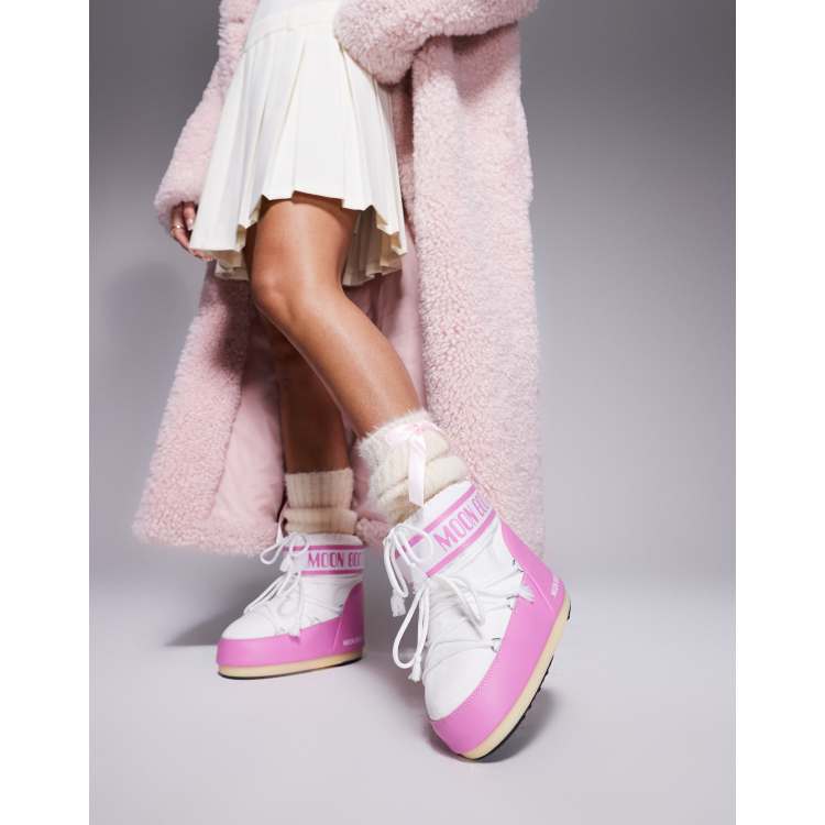 MOON BOOT Pink Classic Low | Footwear | PLT KSA Moonboot Pink display picture 1