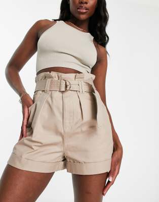 Morgan - Beigefarbene Shorts mit hoher Taille und Gürtel-Neutral