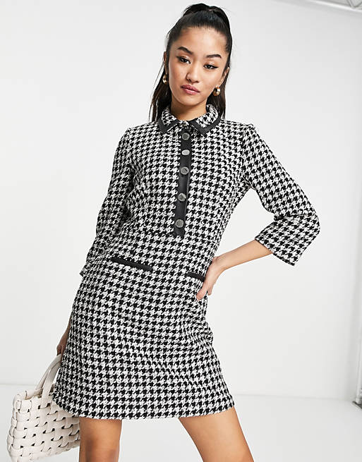 Dresses Morgan button and pocket detail shift dress in houndstooth print 