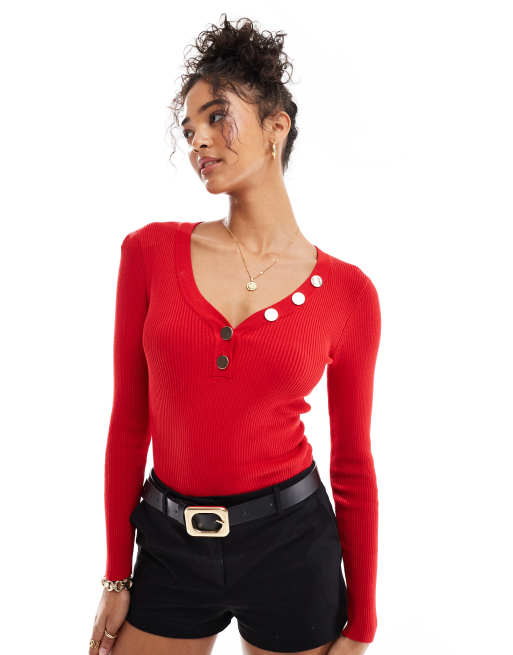 Morgan - Gebreide geribbelde top met lange mouwen en knoopdetail in rood