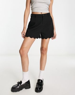 Morgan tailored short with scallop hem detail in black - ASOS Price Checker