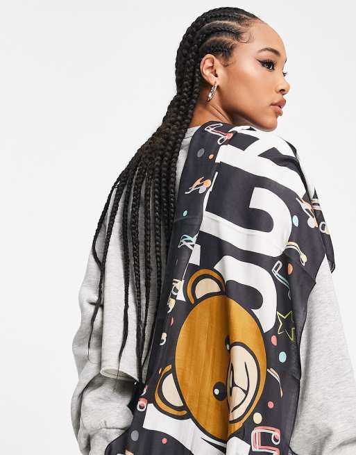Moschino – Czarny szalik z logo z motywem misia, 2 z 4