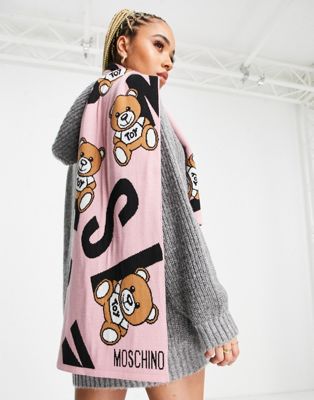 Moschino printed teddy letter logo scarf in pink