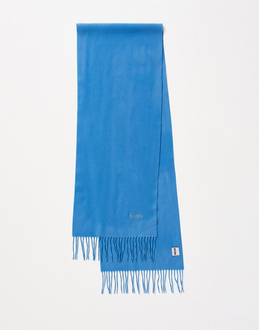 wool scarf in blue