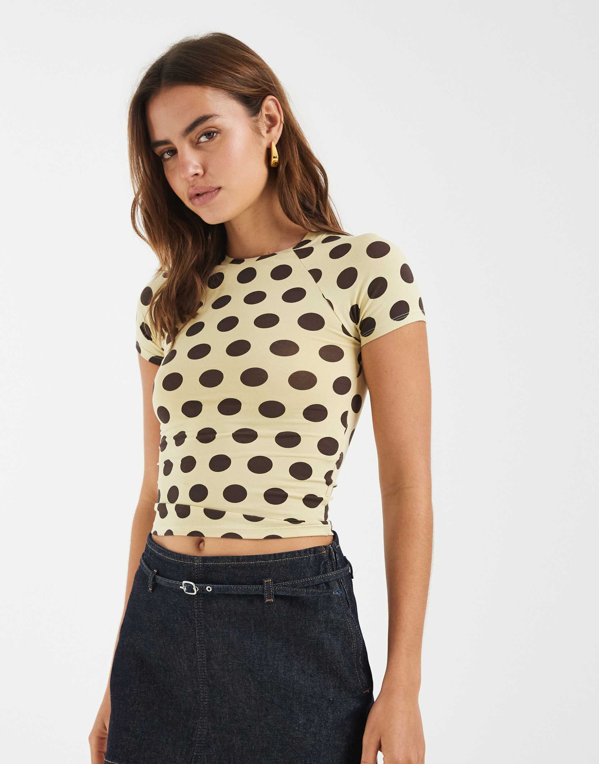 motel agneta big dot tee in yellow brown