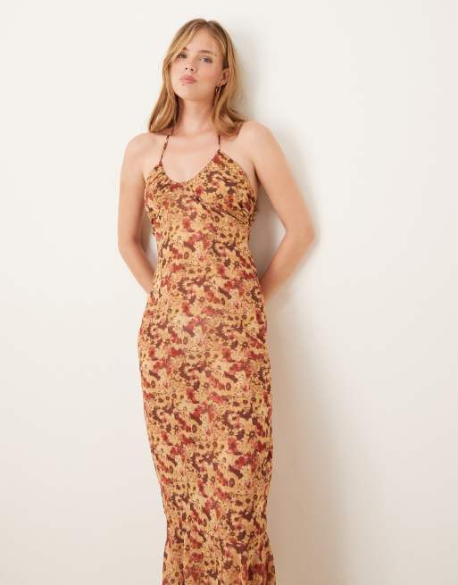 Motel Alette floral print halter midaxi dress in rust, 4 of 4