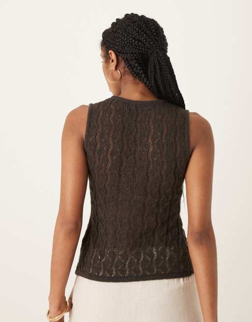 Motel - Birama - Gebreide tanktop met knoopdetail in bitter chocoladebruin, 4 van 4