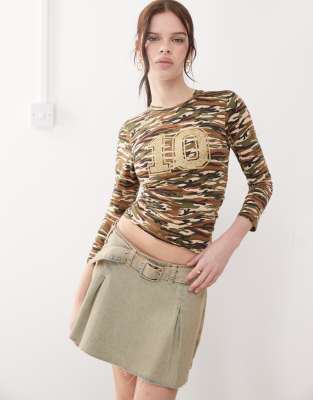 Biya long sleeve top in brown camo