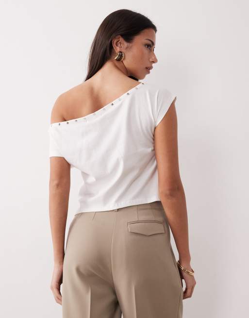 Motel Bizzy studded top in off white, 4 of 4