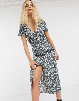 Motel button front midi dress in ditsy floral-Navy