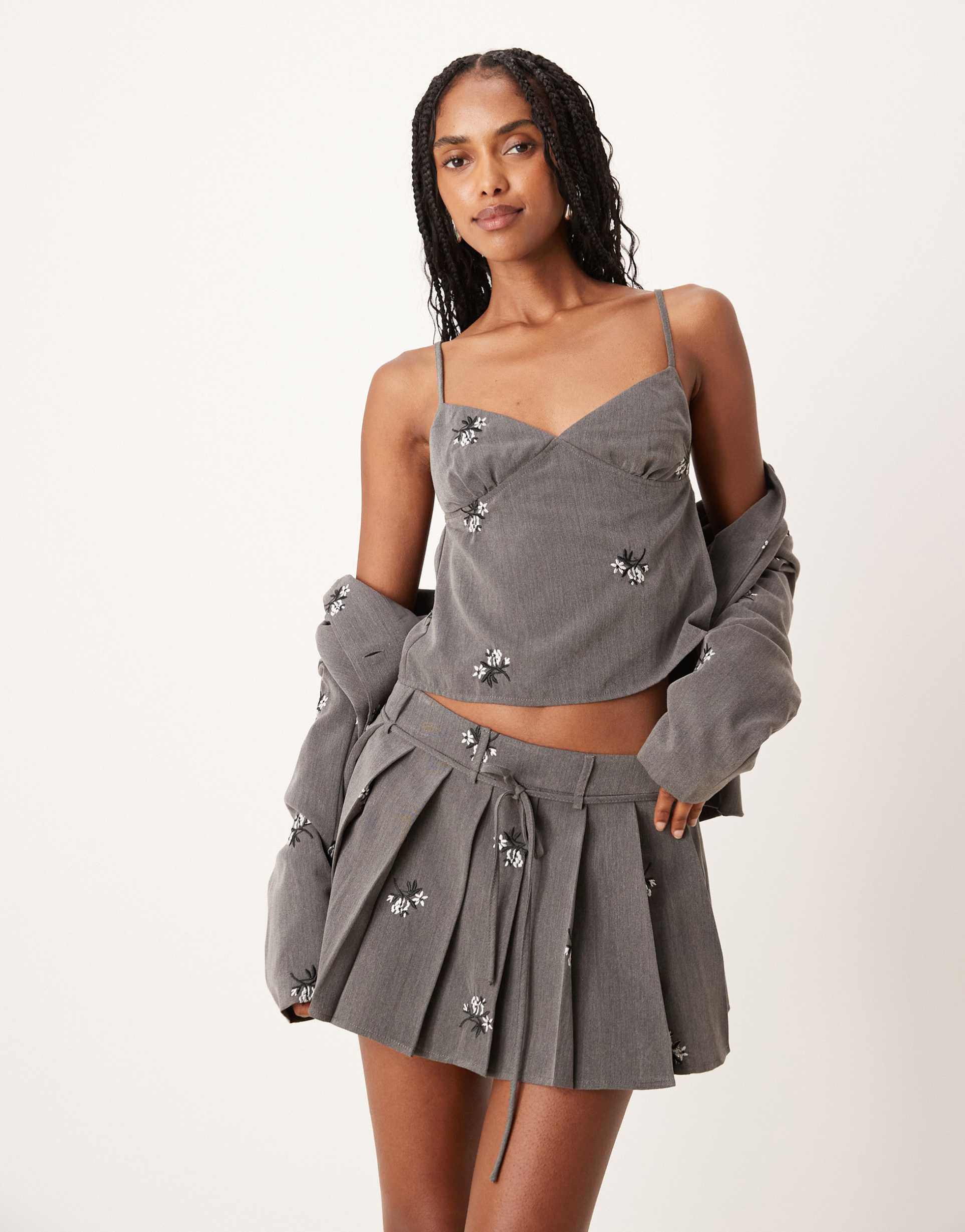 motel calina floral embroidered pleated mini skirt in gray - part of a set