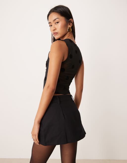 Motel Carlin twill mini skirt in black, 2 of 5