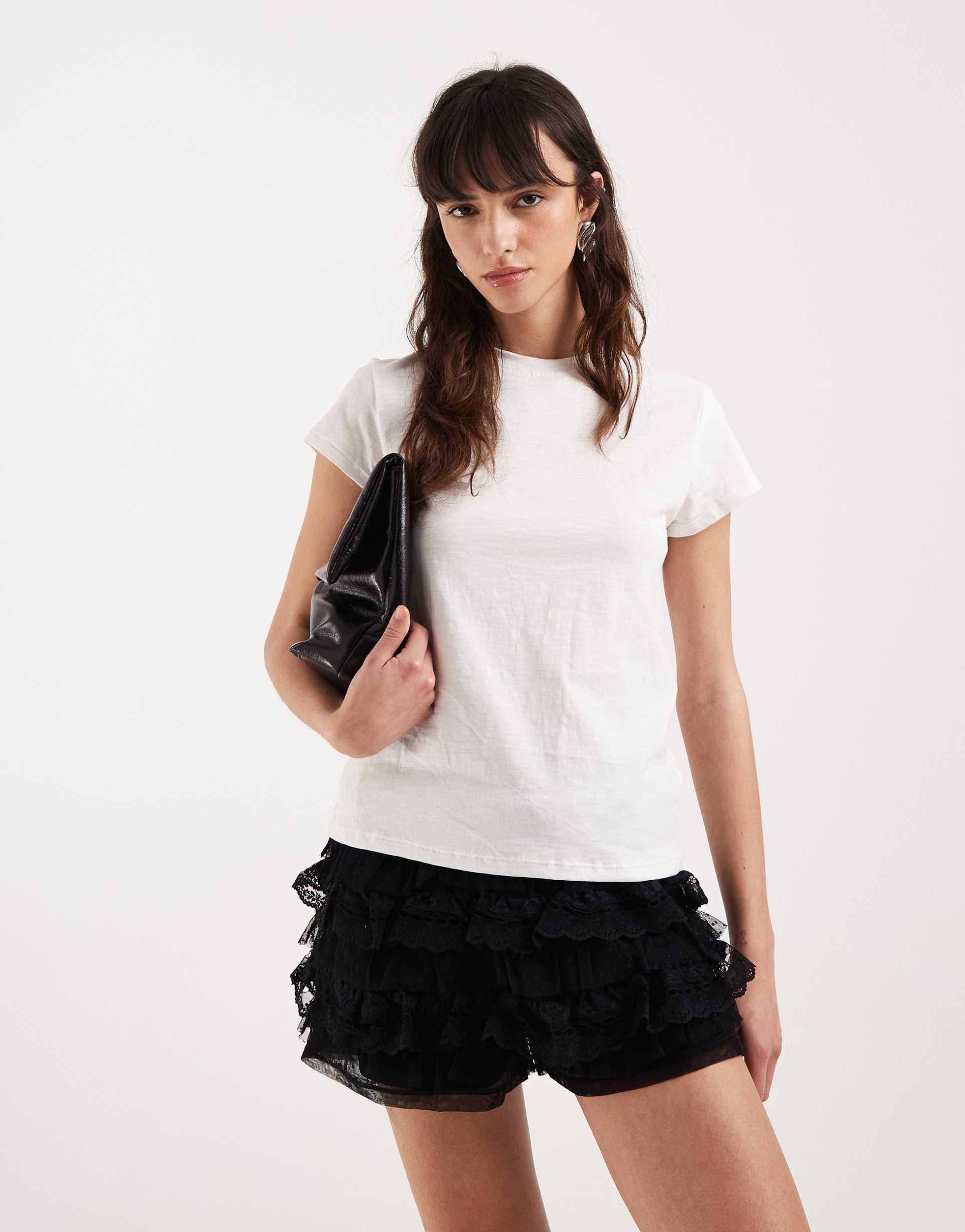 motel clio baggy short sleeve tee in ivory