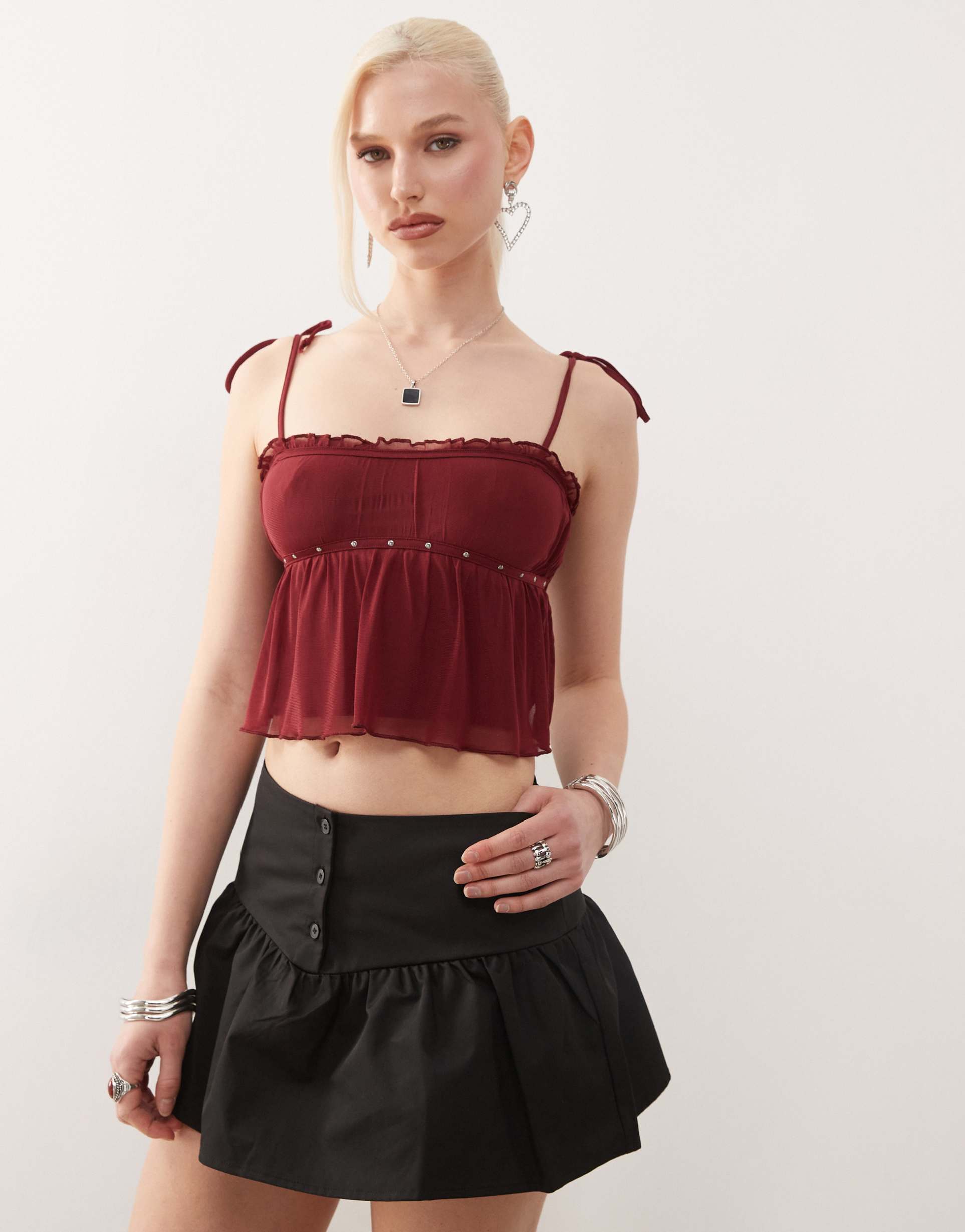 motel damaris studded cami top in burgundy