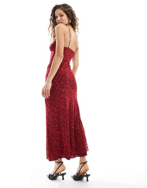 Motel Darsih flocked floral cami maxi dress in red, 3 of 4
