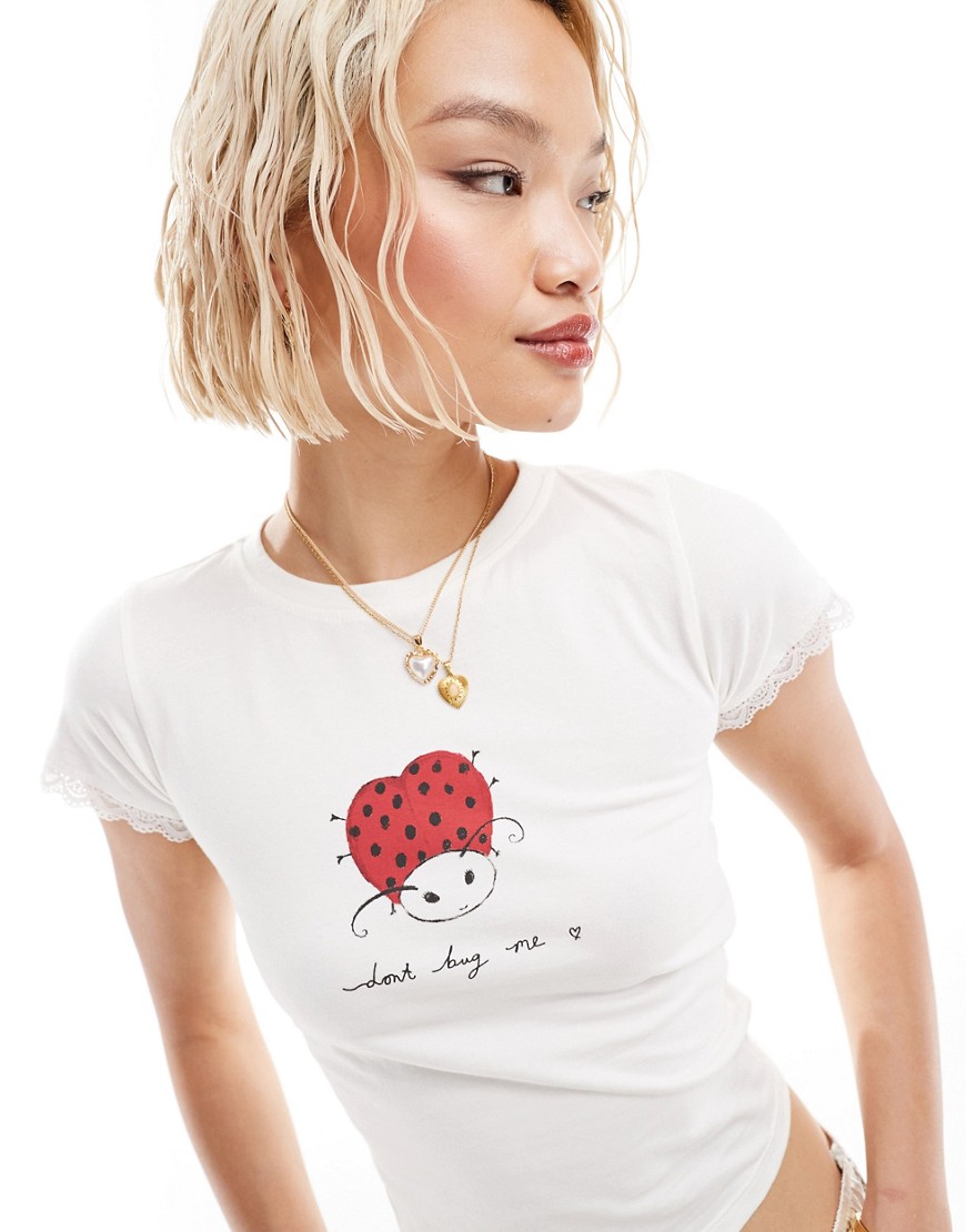 Motel don't bug me ladybird t-shirt in off white
