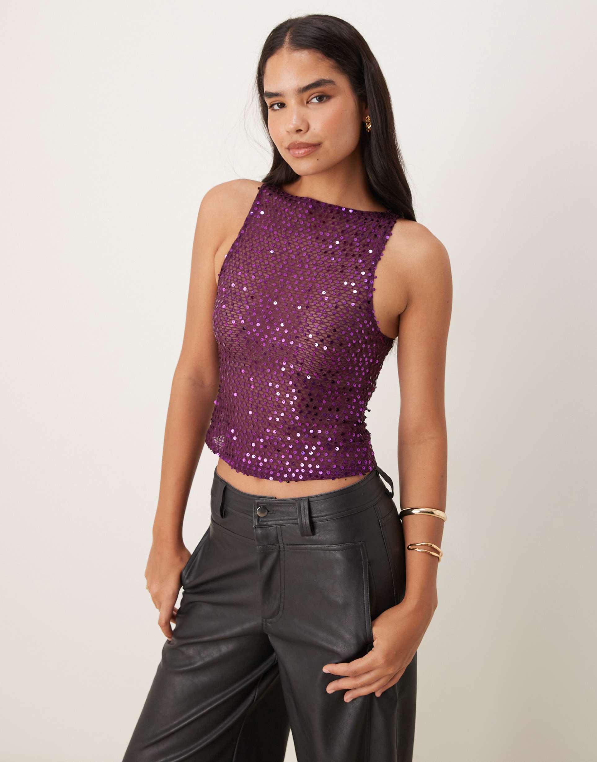 motel dudley tank top sequin knit in plum wine