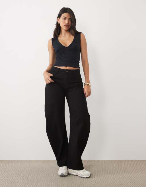 Motel Emberly plunge top in black, 4 of 4