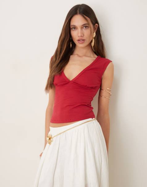 Motel emberly plunge top in red - view 1