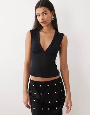 Motel - Emberly - Top à décolleté plongeant - Noir