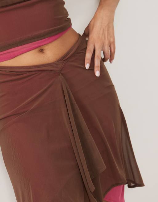 Motel Erinhadi pink lace hem midi skirt in brown co-ord, 3 of 5